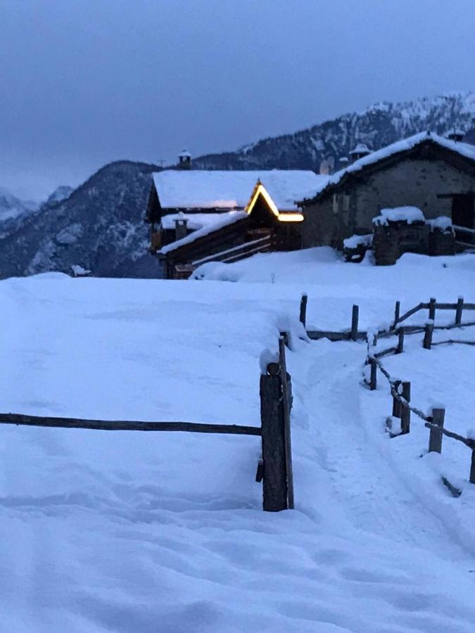Chalet Le Lis Valtournenche Esterno foto