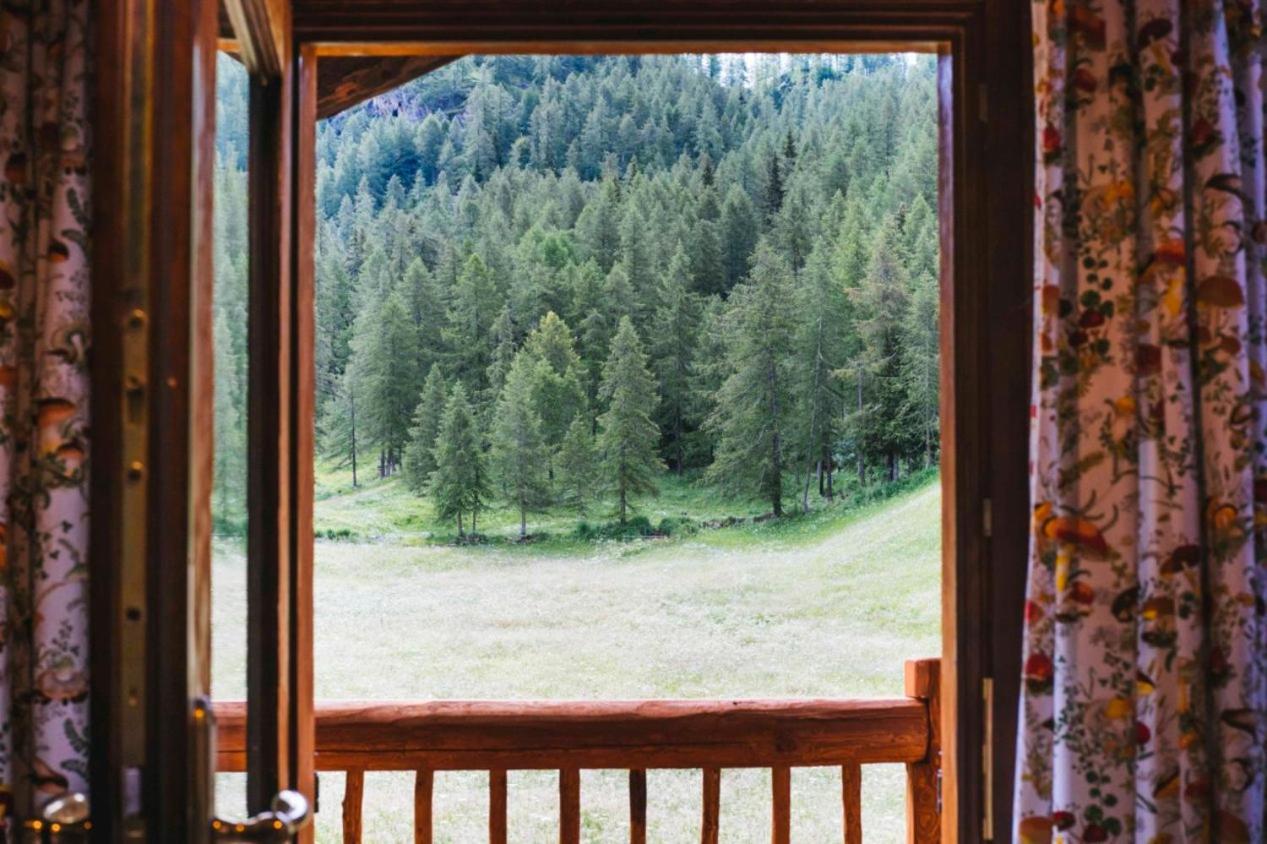 Chalet Le Lis Valtournenche Esterno foto