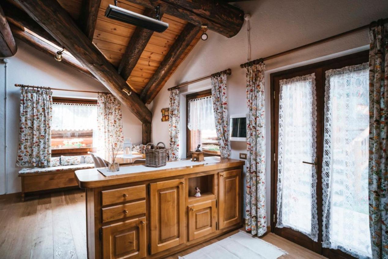 Chalet Le Lis Valtournenche Esterno foto